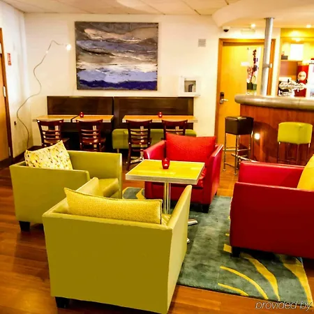 Novotel Centre Hotel