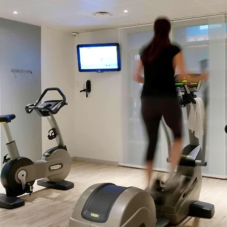 Novotel Centre Otel 4*