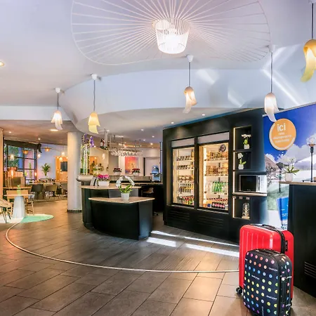 Novotel Centre Hotel
