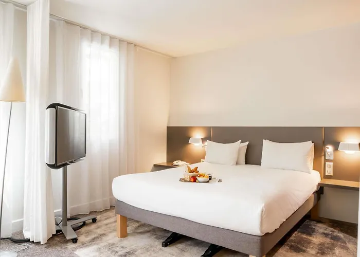 Ξενοδοχείο Novotel Centre 4*