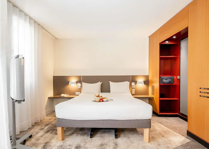 Novotel Centre 4* Κάννες