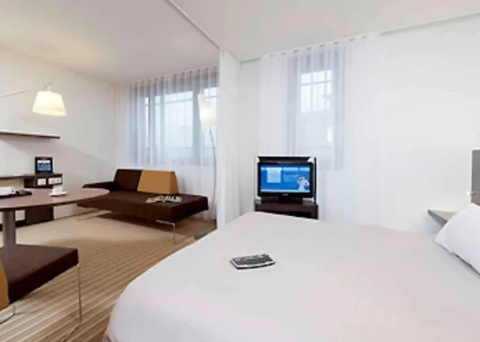 Novotel Centre 4* Κάννες