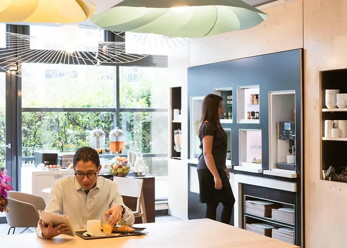 Hotel Novotel Centre 4*