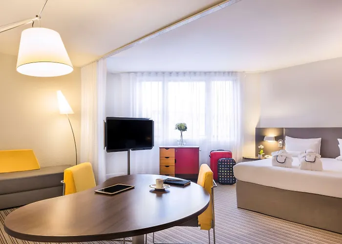 Novotel Centre Hotel 4*