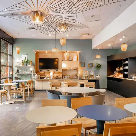 戛纳中心诺富特套房酒店 酒店 4*