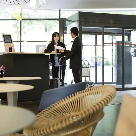 أجنحة نوفوتيل Centre