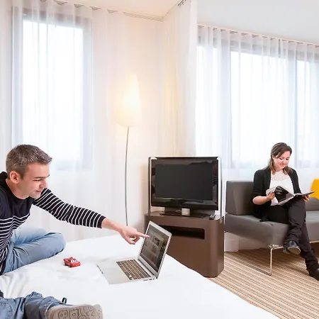 Otel Novotel Centre