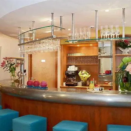 戛纳中心诺富特套房酒店 酒店