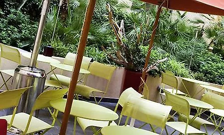 Novotel Centre Hotel