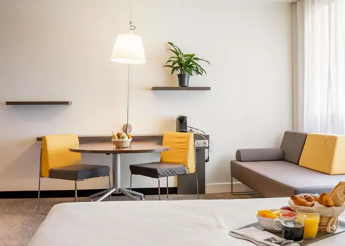 Hotell Novotel Centre 4*